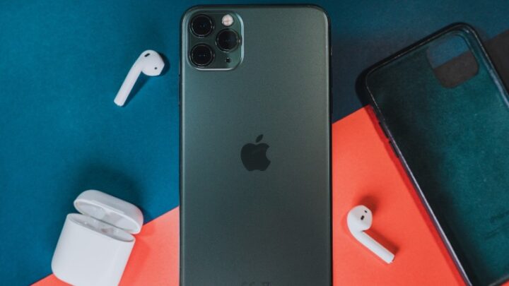 Buy Electronics Now, Pay Later with These Stores Offering Deferred Billing