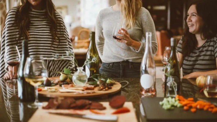 budget dinner party